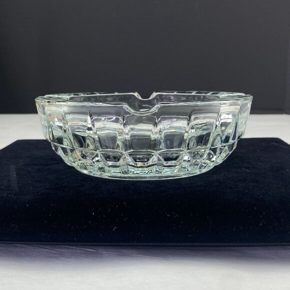 Vintage Heavy Glass Cigar Cigarette Ashtray 6 Inch 4 Rest Round Clear - Picture 4 of 8